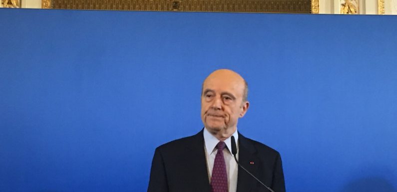 VIDEO. Bordeaux: Alain Juppé confirme les larmes aux yeux son départ de la mairie, «un arrachement pour moi»