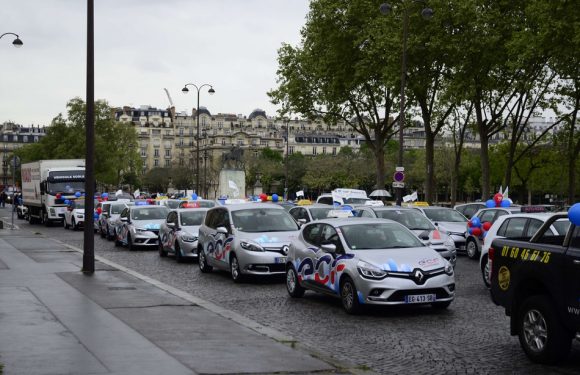 Permis de conduire: Pourquoi les auto-écoles manifestent-elles ce lundi?