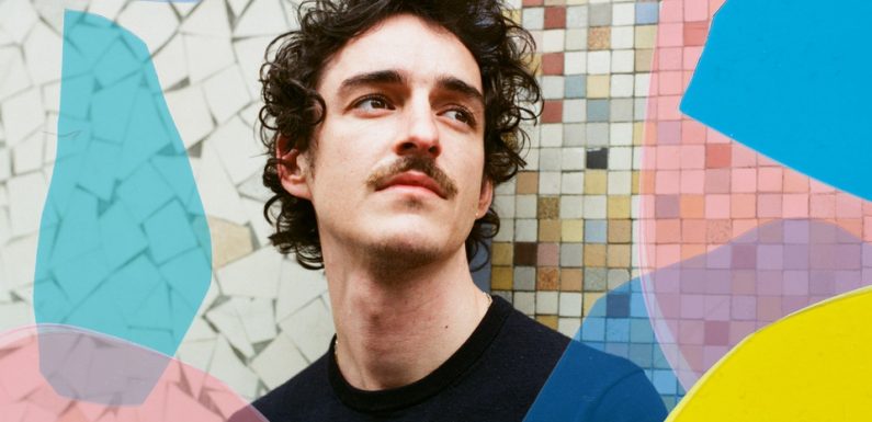 «Enola Gay», «Libertine», «Manureva»… Andy je t’aime se présente à travers sa playlist «années 80»