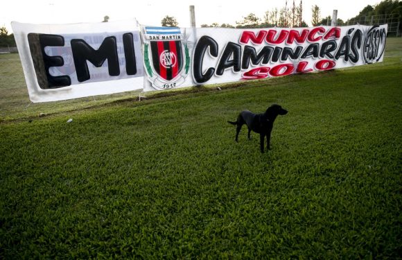 VIDEO. Mort d&rsquo;Emiliano Sala: Le dernier adieu au footballeur, chez lui en Argentine