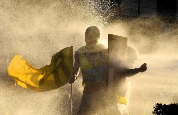 «Gilets jaunes»: A Clermont-Ferrand, Bordeaux ou Chambord, les manifestants ont prouvé qu’ils n’étaient «pas fatigués»