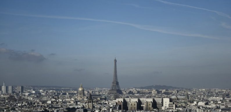 Paris: Le stationnement résidentiel gratuit en raison d’un pic de pollution