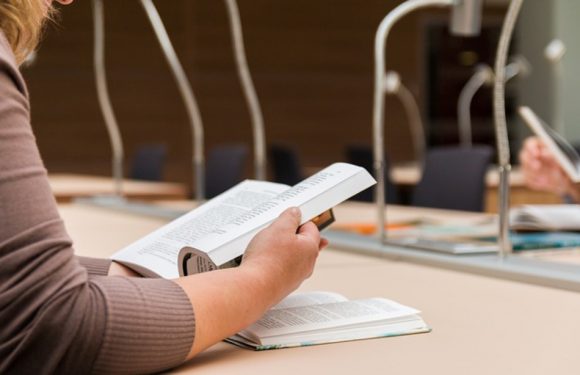 Comment les frais d&rsquo;inscriptions pour les étudiants étrangers vont-ils évoluer?