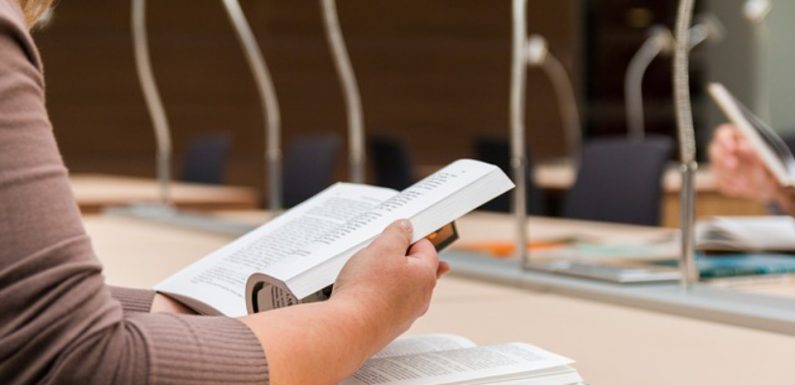 Comment les frais d’inscriptions pour les étudiants étrangers vont-ils évoluer?