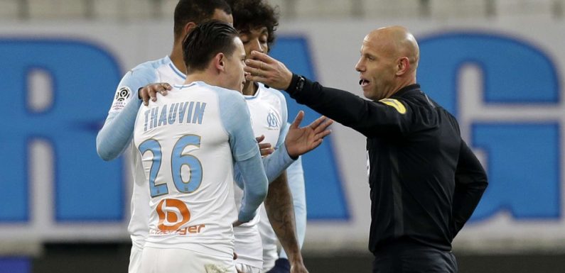 OM: Florian Thauvin présente ses excuses après avoir traité les arbitres de «clochards»