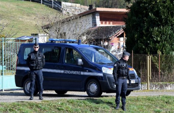 Affaire Nordahl Lelandais: La piste examinée dans une «quarantaine» d&rsquo;affaires non résolues