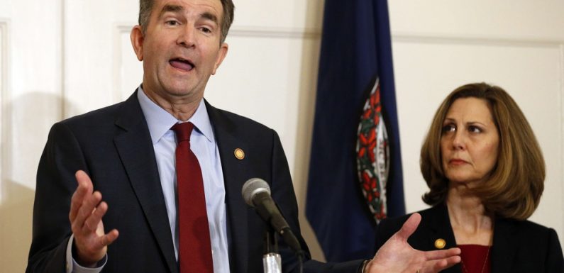 Etats-Unis: Un gouverneur démocrate refuse de démissionner après une photo raciste