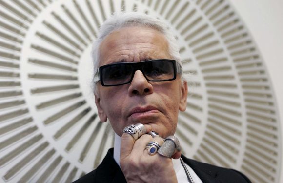 Les infos immanquables du jour : mort de Karl Lagerfeld, marche contre l’antisémitisme et sortie du film de François Ozon