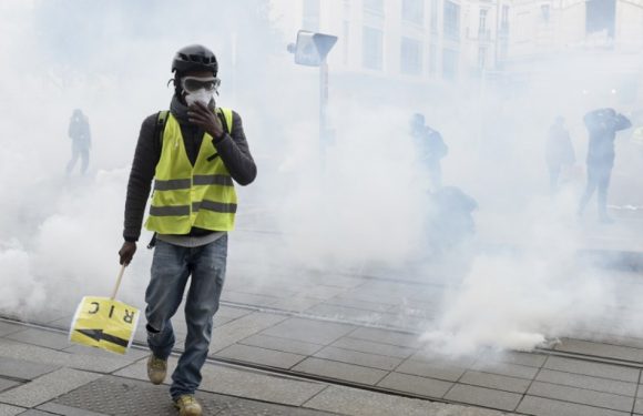 «Gilets jaunes»: L&rsquo;acte 12 dédié aux blessés, «gueules cassées» des manifestations