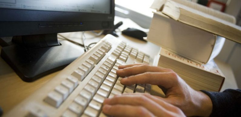 Cyber-harcèlement: «Un « corbeau » me harcèle sur les réseaux sociaux et empoisonne ma vie depuis une dizaine d’années»
