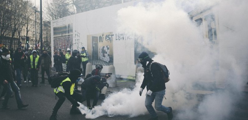 «Gilets jaunes»: Enquête ouverte sur la main arrachée d’un manifestant à Paris