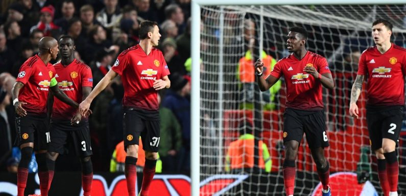 Manchester United-PSG: Le trolling de génie de Balotelli devant sa télévision