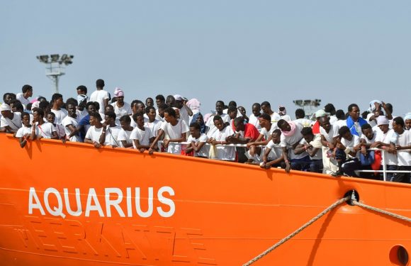 Opérations de sauvetage des migrants: La justice italienne annule un placement sous séquestre du navire Aquarius