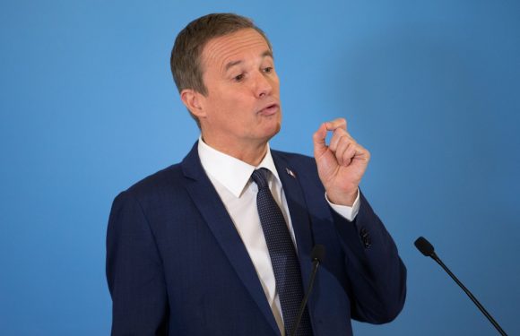VIDEO. «Gilets jaunes»: Dupont-Aignan accuse le gouvernement de «scénariser les violences»