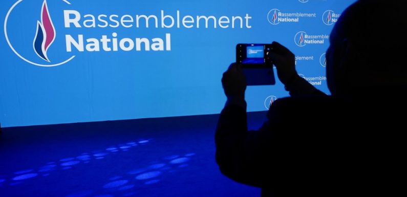 Européennes: Le RN et LREM en tête des intentions de vote