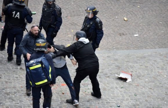 Affaire Benalla: Le couple molesté le 1er mai jugé, ce vendredi, pour violences sur les policiers