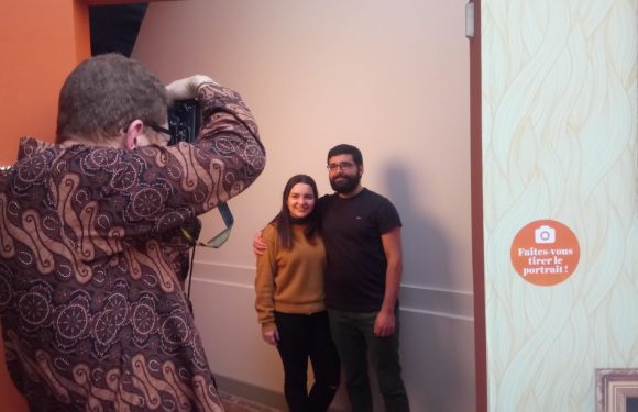 Paris: Des roux se font tirer le portrait contre le «roucisme»