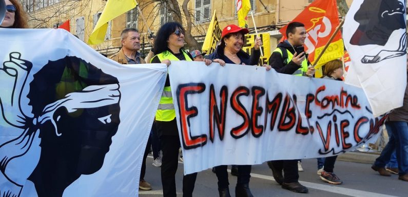 VIDEO. Acte 13 des «gilets jaunes»: Pourquoi sont-ils si discrets en Corse, alors que l’essence est plus chère?