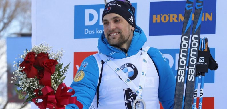 Biathlon: Simon Desthieux monte enfin sur un podium (et dépasse Fourcade au général)