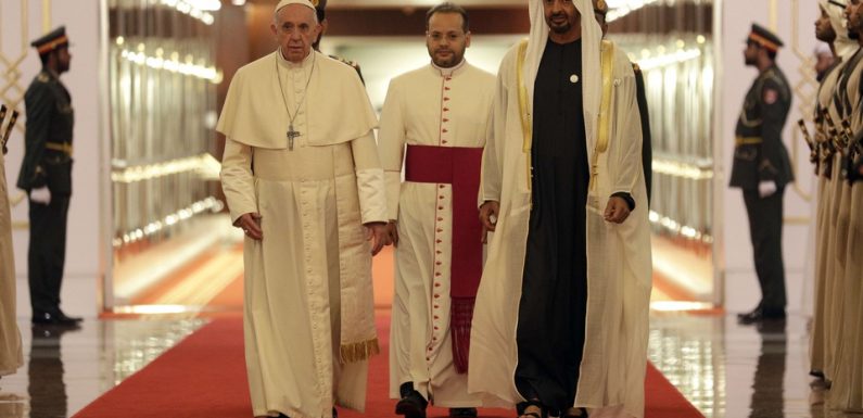 Le pape François aux Emirats arabes unis pour une visite historique