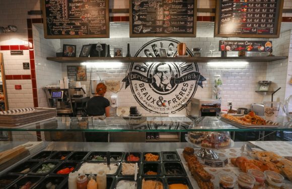 Antisémitisme: Le restaurateur Bagelstein dépose plainte après un tag sur une de ses vitrines
