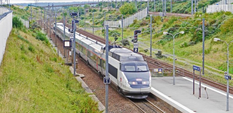 SNCF: Plus de trois heures de retard pour les TGV qui vont dans le Sud et l’Est