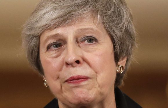 Brexit: Theresa May revient à Bruxelles pour sortir de l’impasse