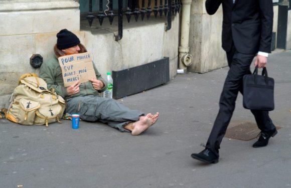 Le nombre de pauvres progresse-t-il en France?