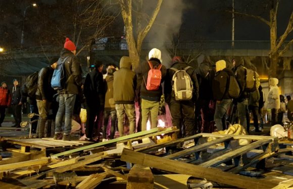 Malgré les démantèlements, plusieurs centaines de migrants dorment toujours à la rue à Paris
