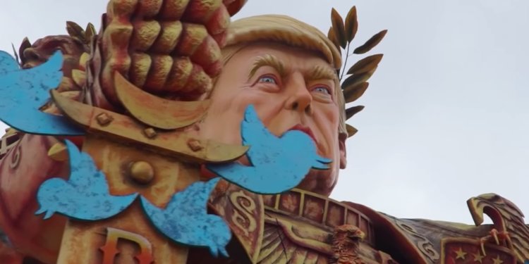 Italie : une statue représentant Trump, empereur de l’humanité, à l’honneur lors du traditionnel Carnaval de Viareggio