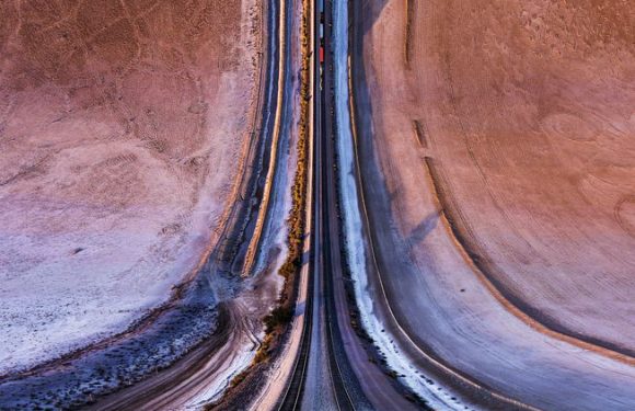 Photographer creates mind-bending portraits of fascinating landscapes
