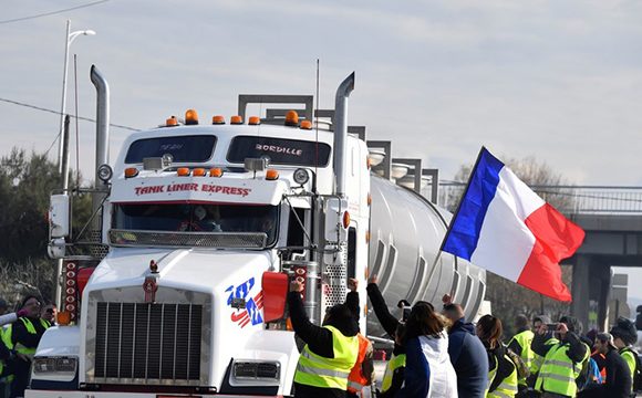 Flixecourt (80) : Le Gilet Jaune qui avait filmé et remis des migrants à la police sera jugé