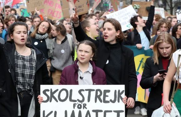 Grèves pour le climat : les jeunes français invitent Greta Thunberg à Paris pour amplifier le mouvement