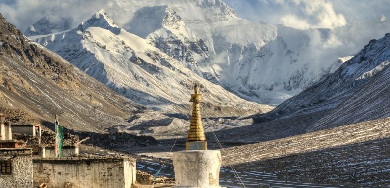 La Chine ferme son camp de base touristique sur le mont Everest