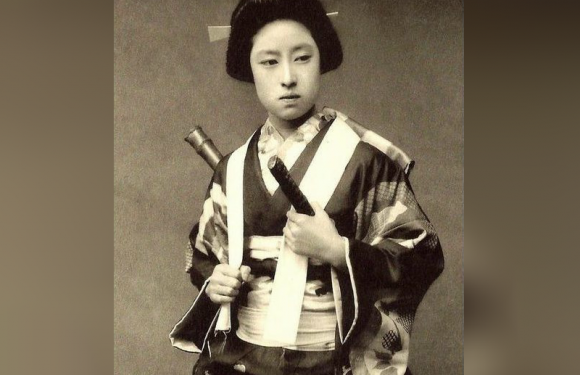 Un bref portrait par jour sur ce compte Twitter pour célébrer les femmes au Japon