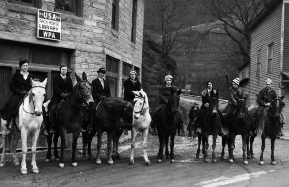 Les bibliobus des années 1930 : des bibliothécaires à cheval