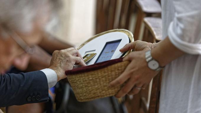 LE RÊVE DE BERCY BIENTÔT RÉALISÉ: VOUS SUIVRE A LA TRACE POUR VOUS TAXER.