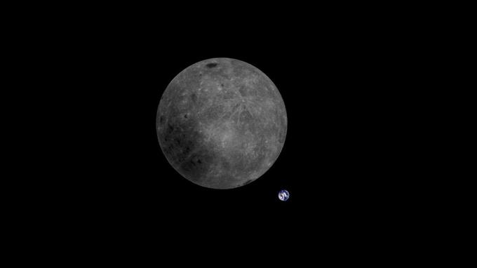 La face cachée de la Lune et la Terre sur un même cliché étonnant