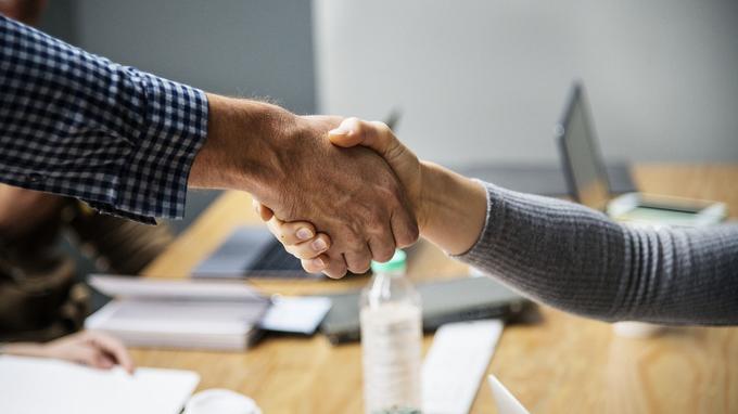 Cinq erreurs à déjouer dans vos formules de politesse