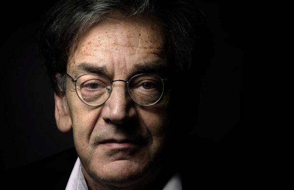 Alain Finkielkraut sifflé et cible d’insultes antisémites par des « gilets jaunes »
