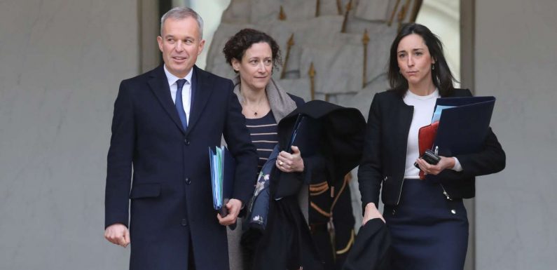 Deux mois après son abandon, le gouvernement remet la taxe carbone sur le tapis