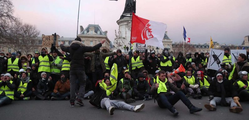 Acte XII des « gilets jaunes » : « Ce n’est pas possible de partir manifester et de rentrer blessé »