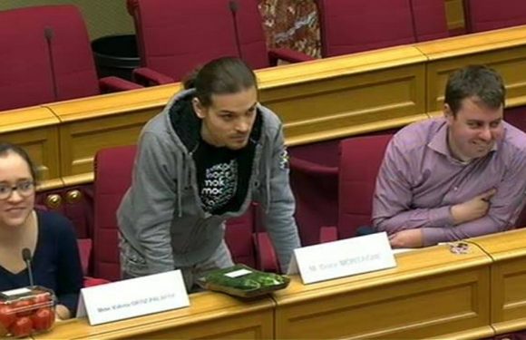 Climat : la question gênante et géniale d&rsquo;un écolo à ses députés