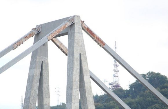 Pont de Gênes : opération reconstruction