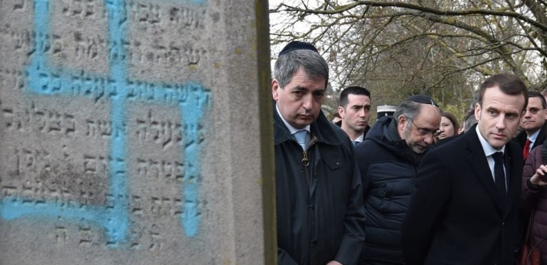 Pourquoi nous avons interrompu notre Facebook live lors de la venue d’Emmanuel Macron au cimetière juif de Quatzenheim