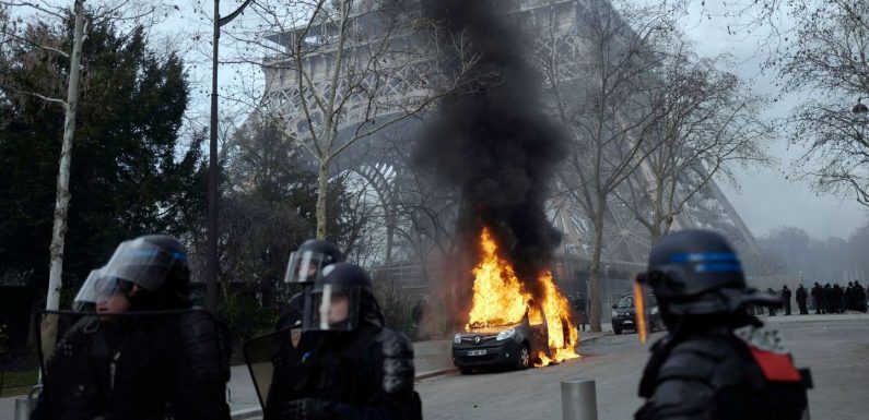 Véhicule « Sentinelle » incendié à Paris : le suspect mis en examen et écroué