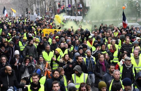 « Gilets jaunes »: mobilisation en recul, à nouveau des incidents AFP•26/01/2019 à 23:23