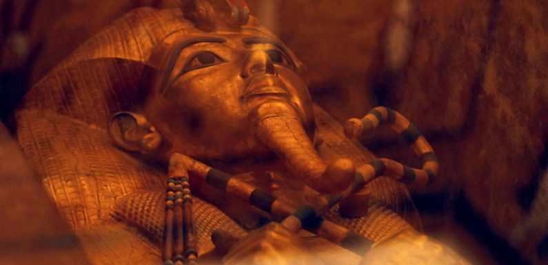 EN IMAGES : Réouverture du tombeau du pharaon égyptien Toutânkhamon
