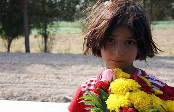 Iran : Les enfants des rues sont physiquement et sexuellement abusés par des agents municipaux