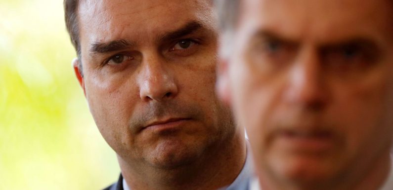 Au Brésil, Flavio Bolsonaro, le fils encombrant